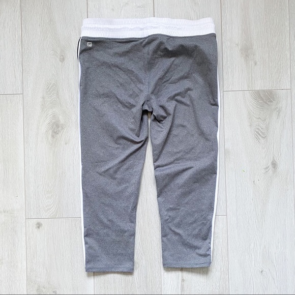 Fabletics Skinny Crop Joggers - Picture 5 of 8